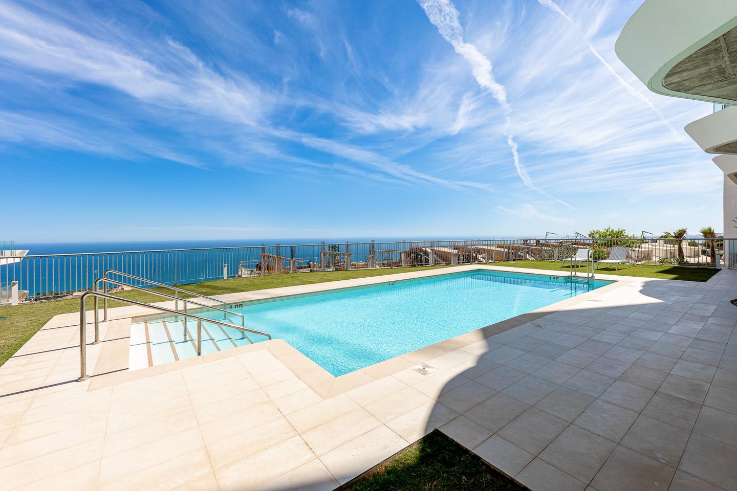 Flat for Rent in Benalmádena