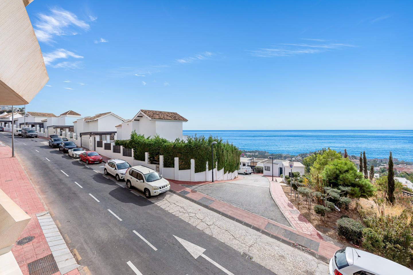 Flat for Rent in Benalmádena