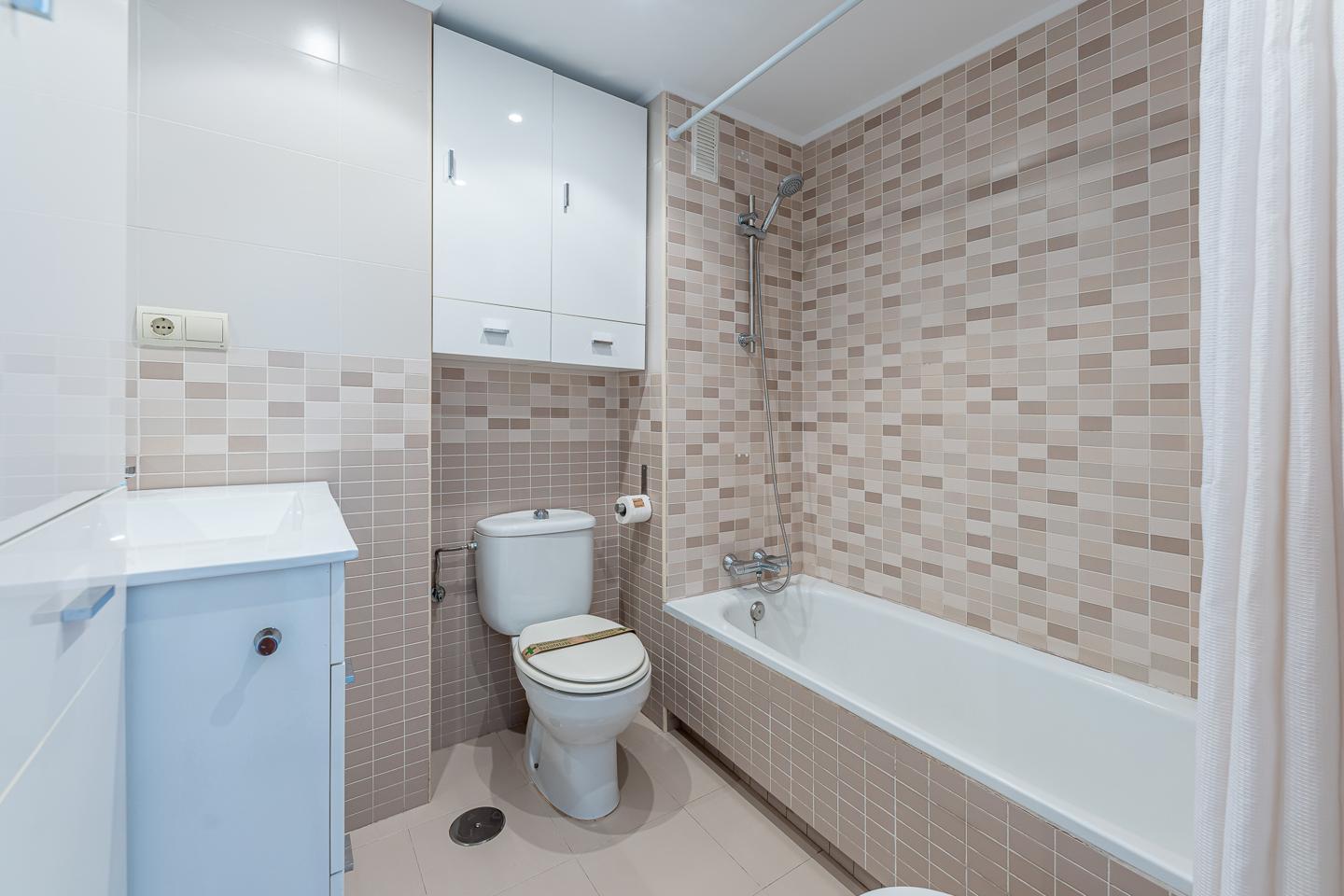 Flat for Rent in Benalmádena