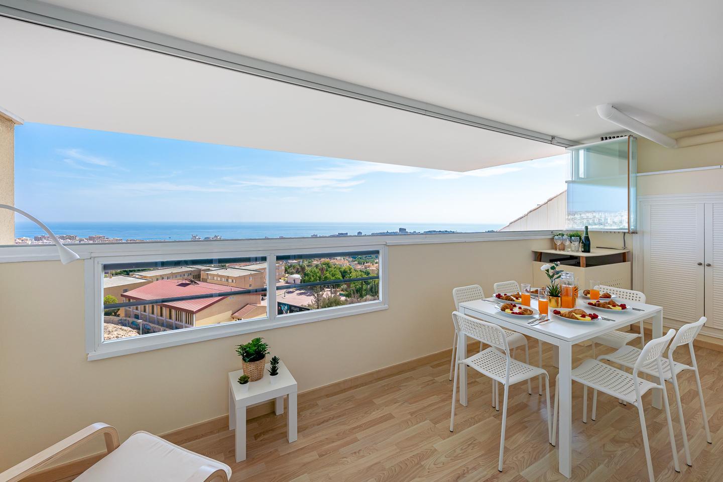 Flat for Rent in Benalmádena