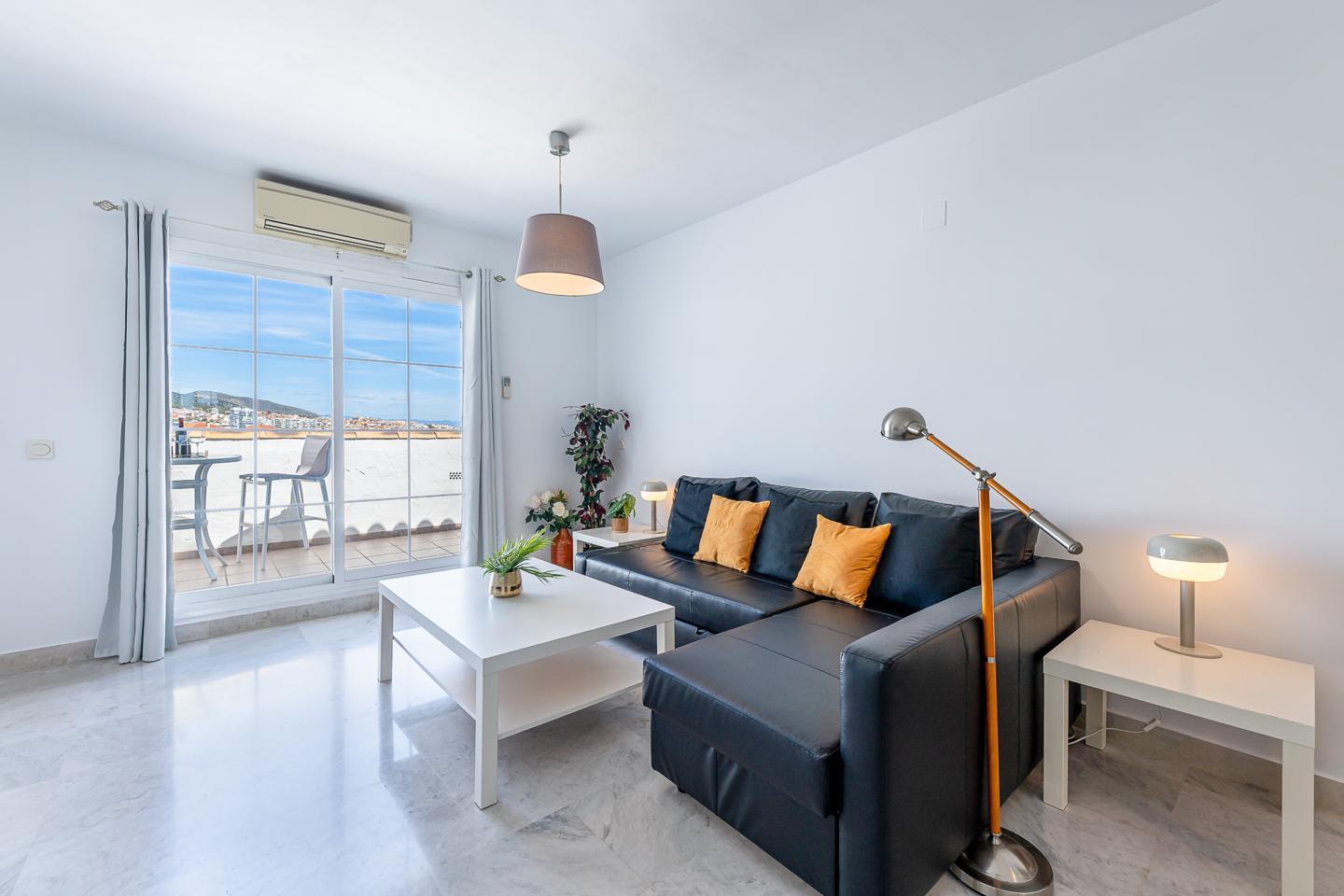 Flat for Rent in Benalmádena