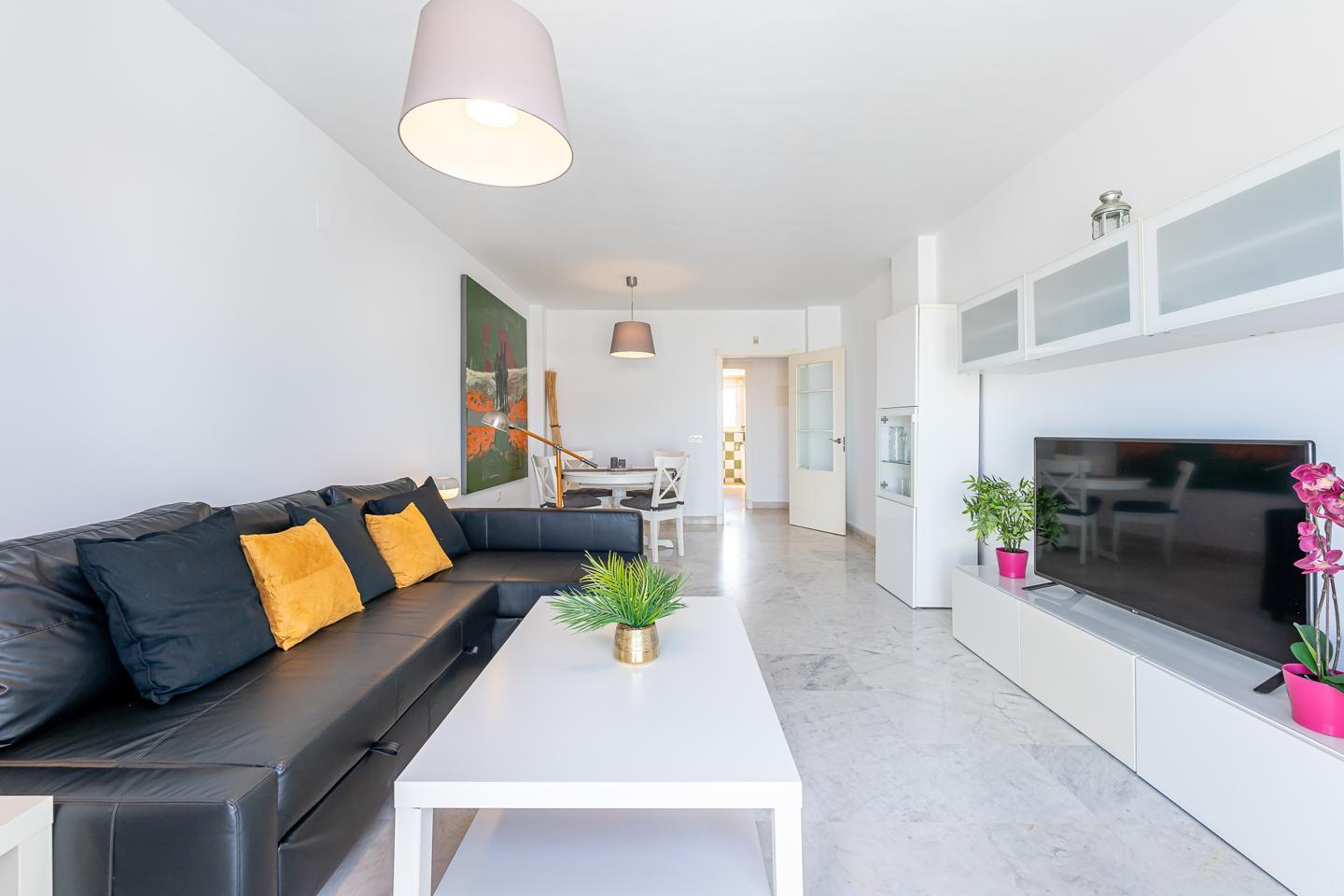 Flat for Rent in Benalmádena