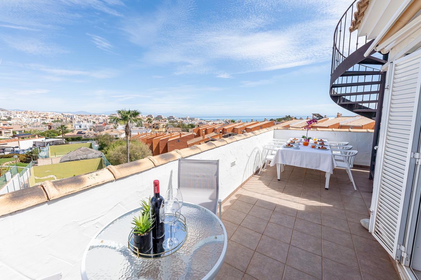 Flat for Rent in Benalmádena