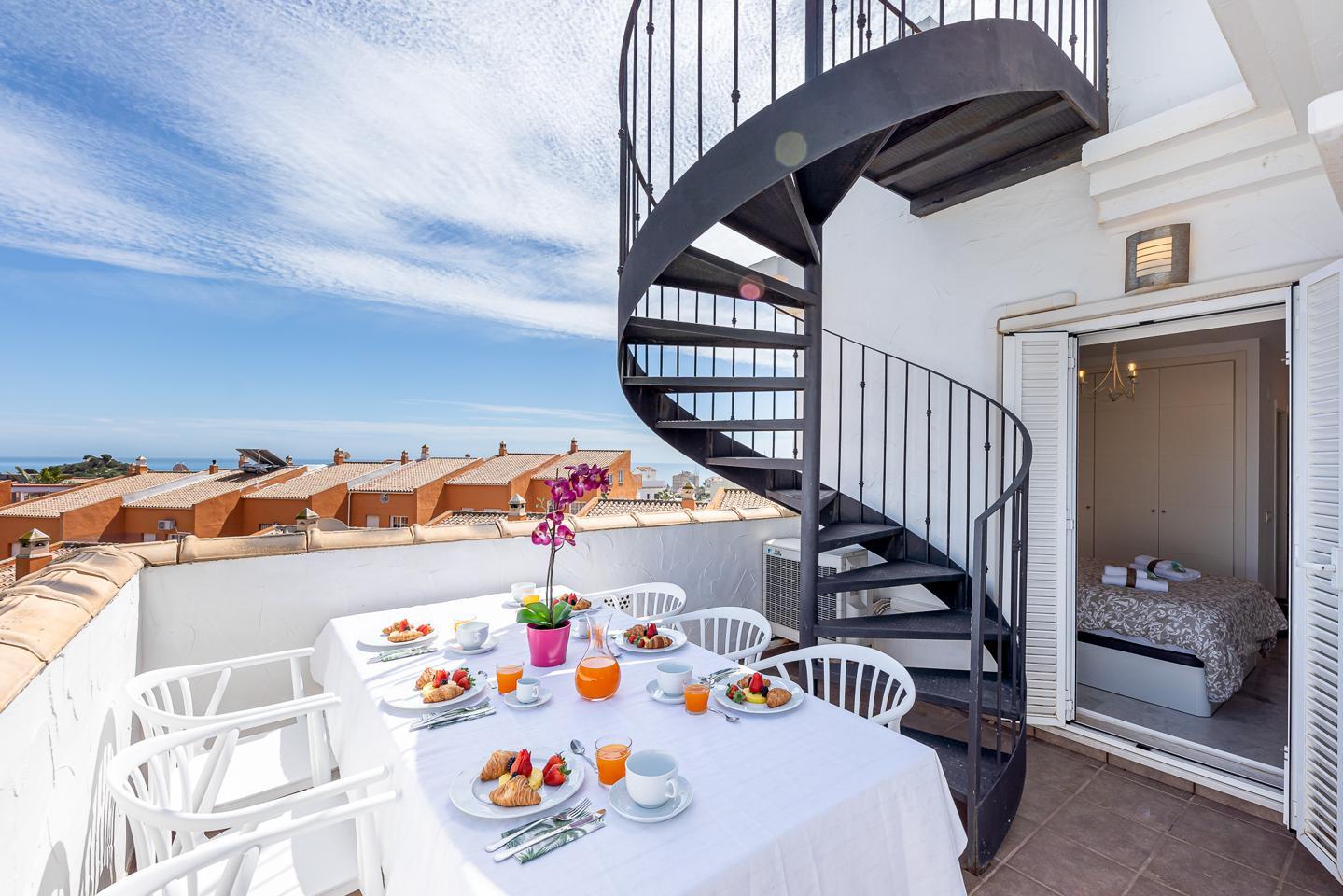 Flat for Rent in Benalmádena