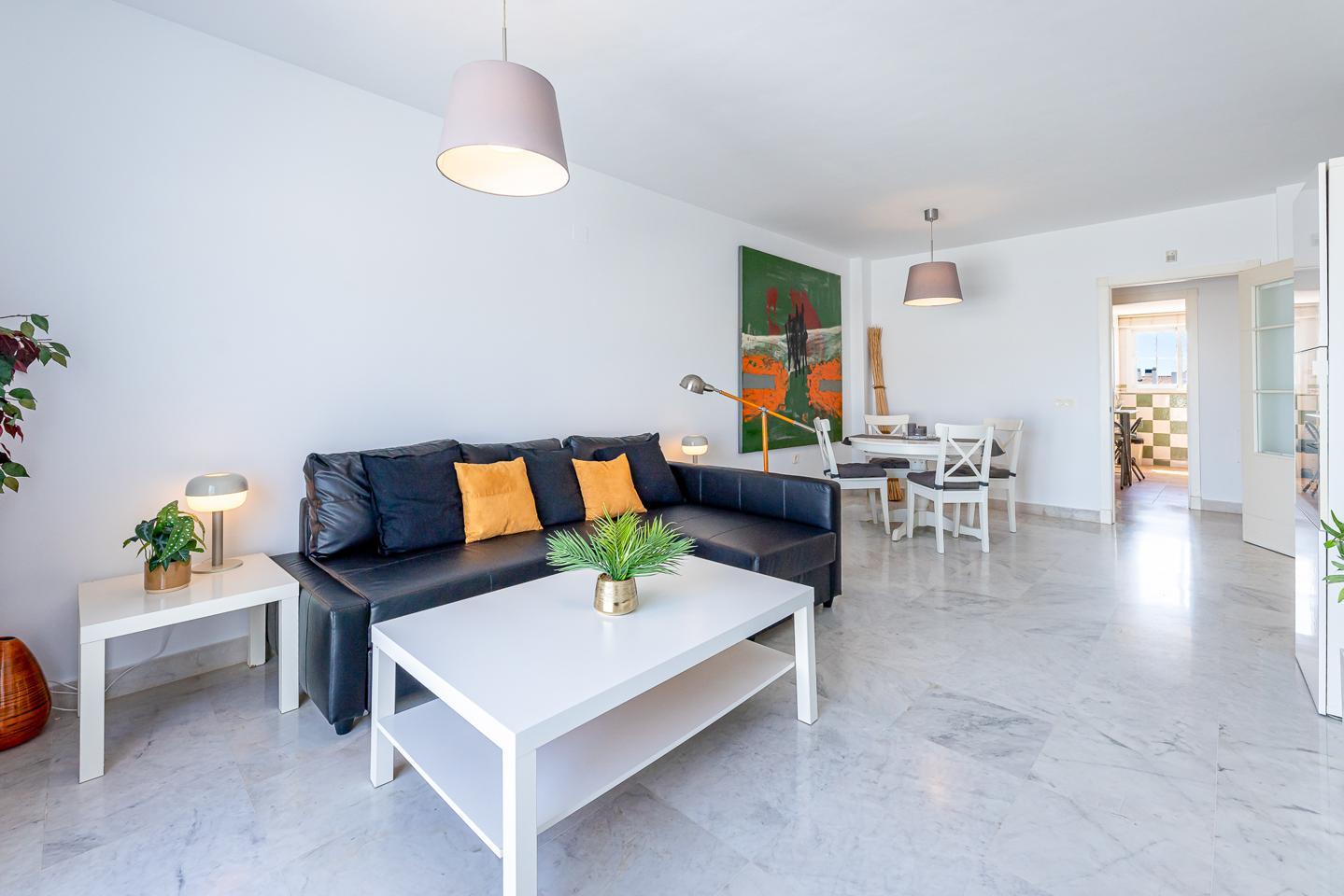 Flat for Rent in Benalmádena