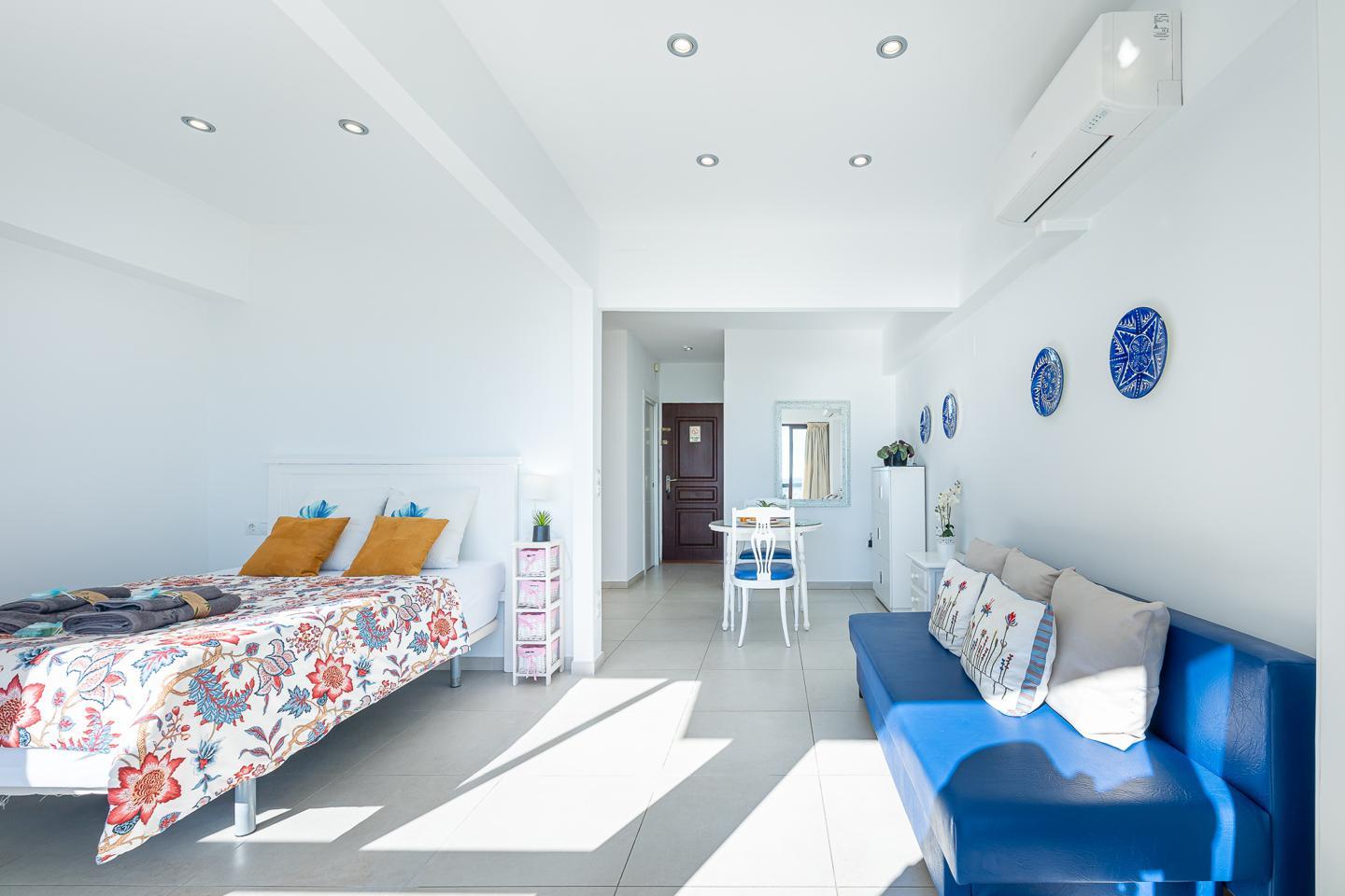 Flat for Rent in Benalmádena