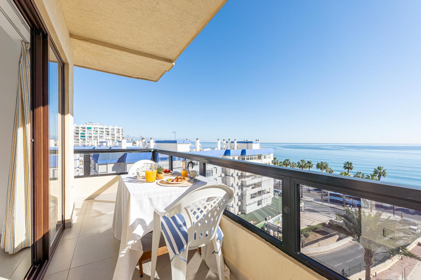 Flat for Rent in Benalmádena