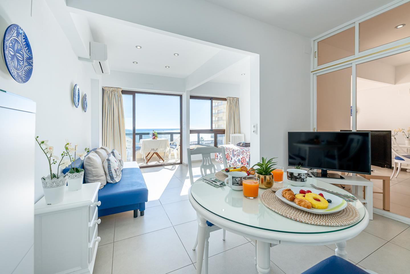 Flat for Rent in Benalmádena