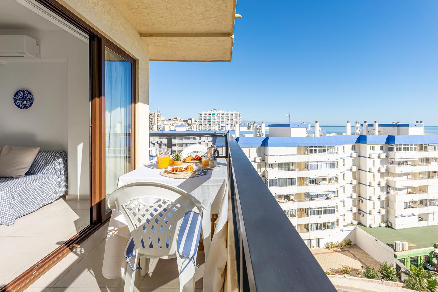 Flat for Rent in Benalmádena