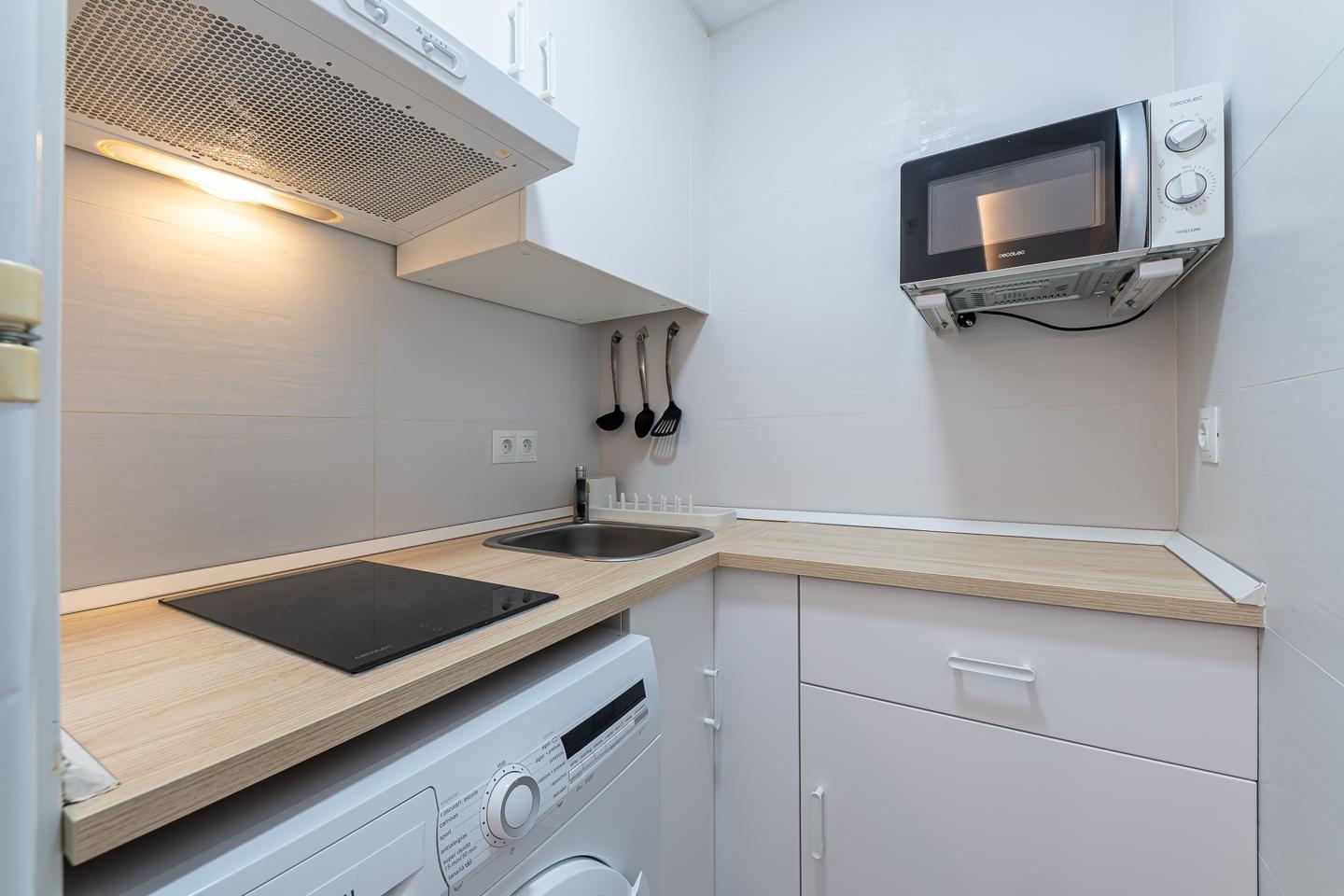 Flat for Rent in Benalmádena