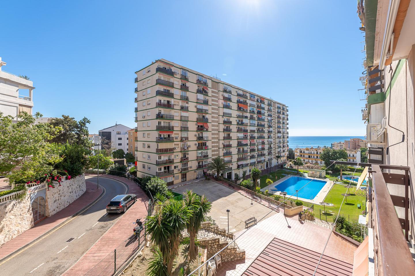 Flat for Rent in Benalmádena