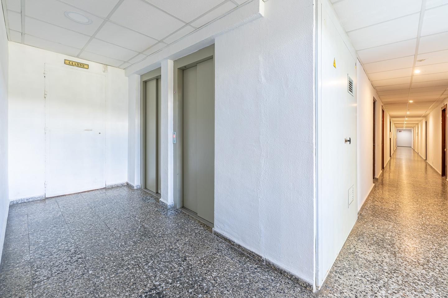 Flat for Rent in Benalmádena