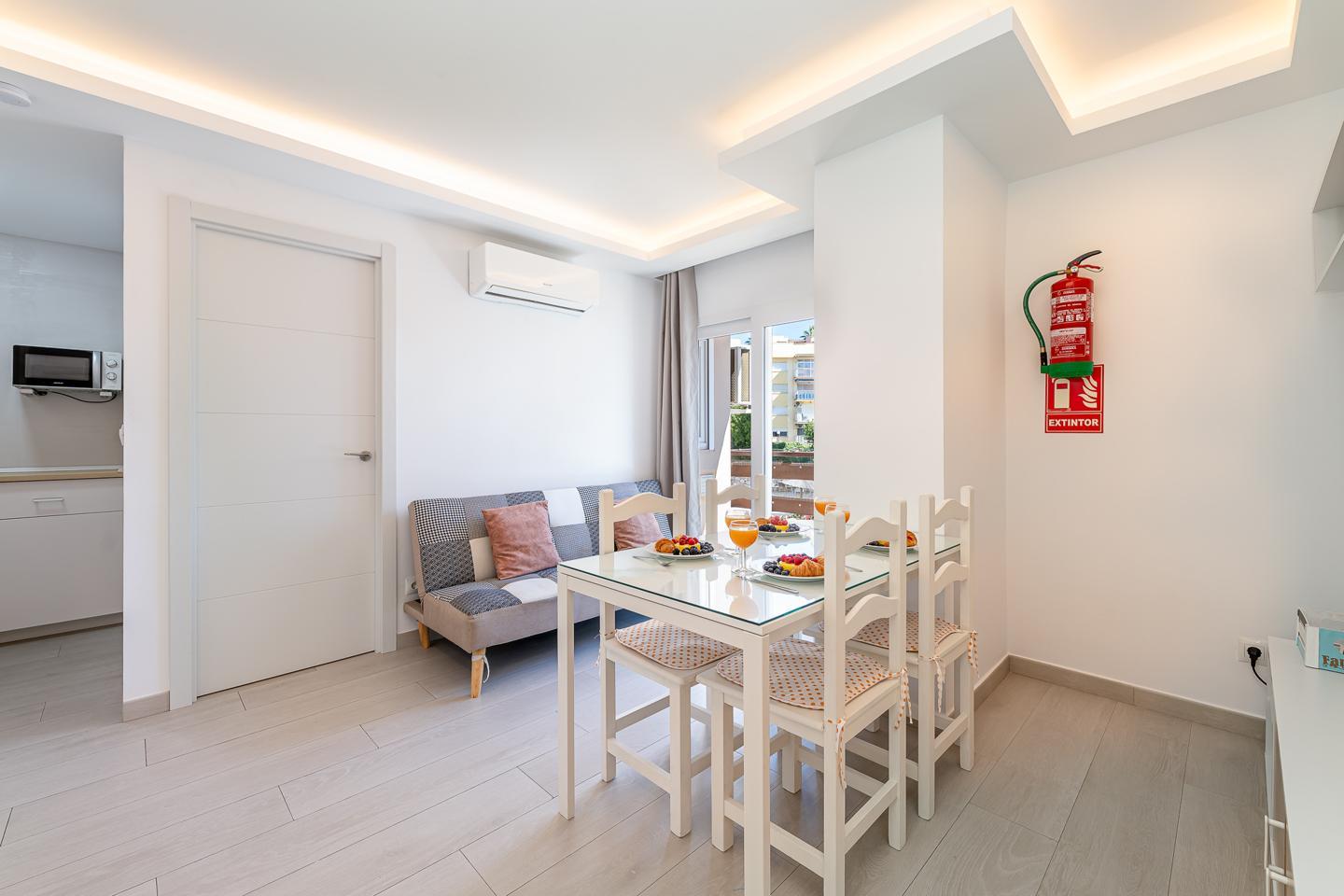 Flat for Rent in Benalmádena