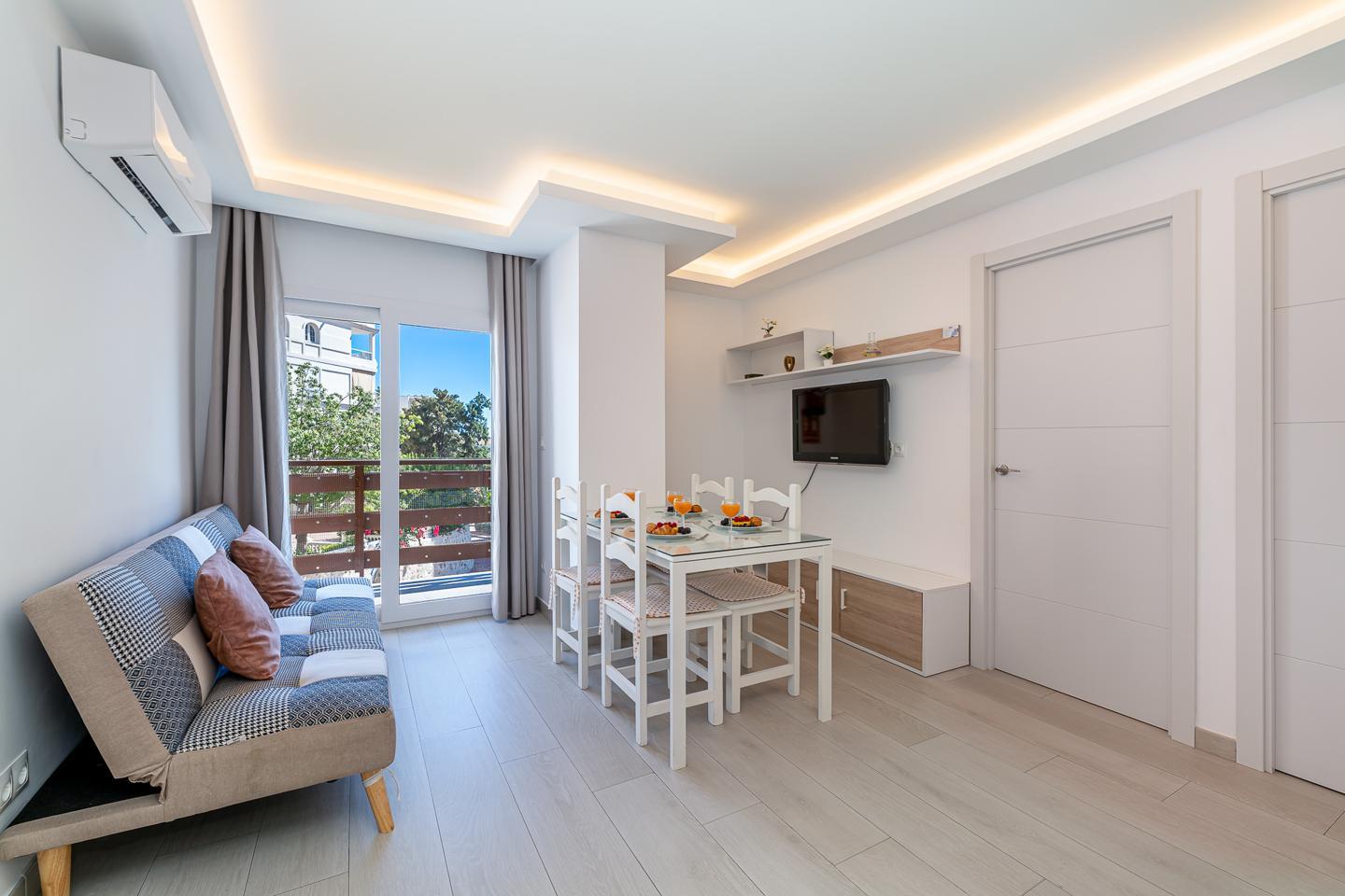 Flat for Rent in Benalmádena
