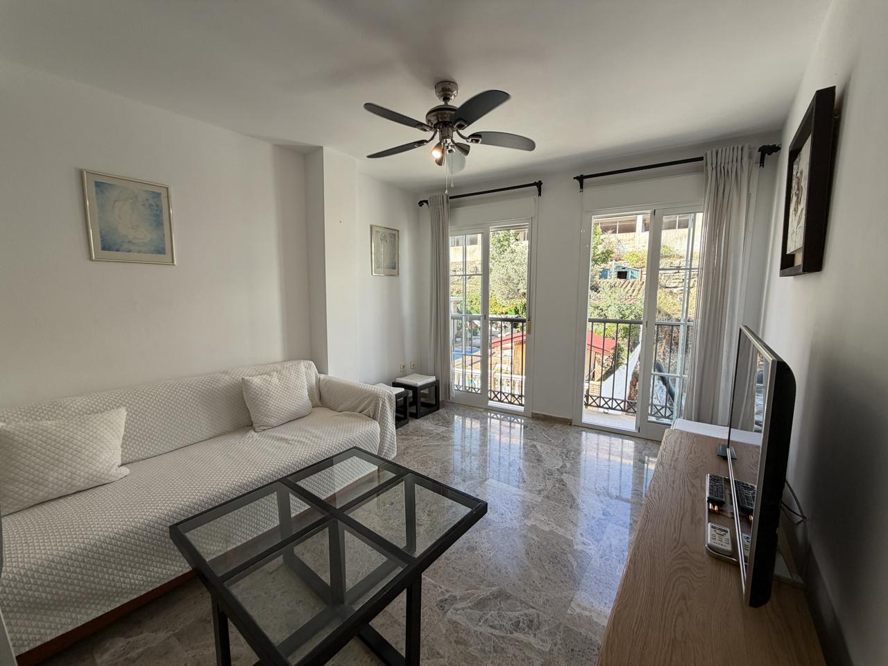 Flat for Rent in Benalmádena