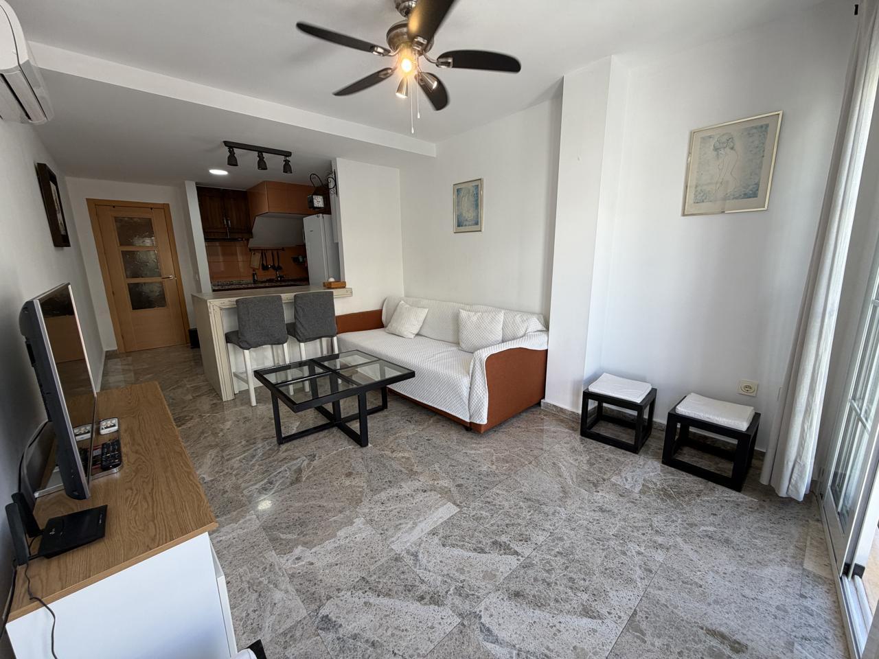 Flat for Rent in Benalmádena
