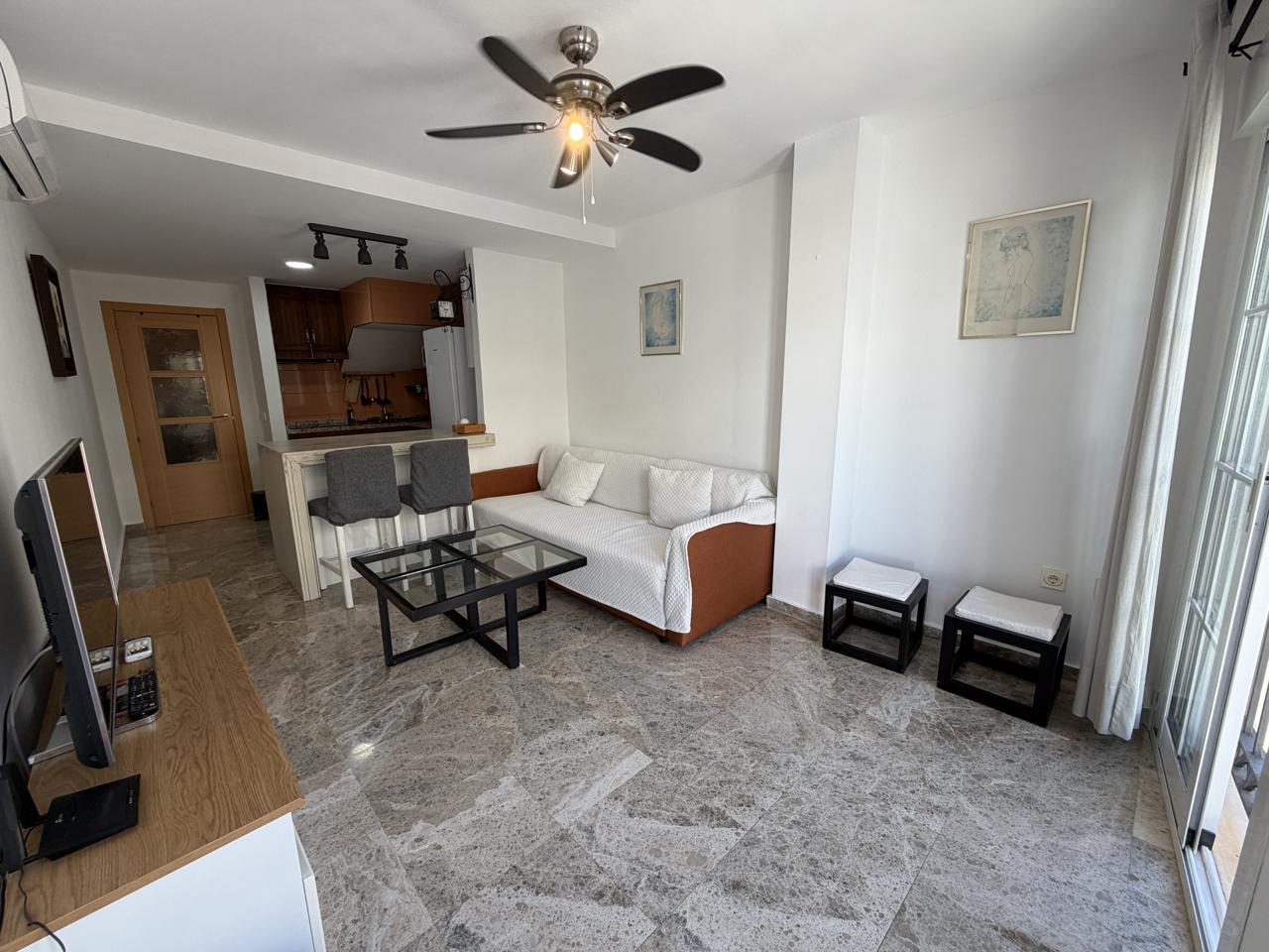 Flat for Rent in Benalmádena