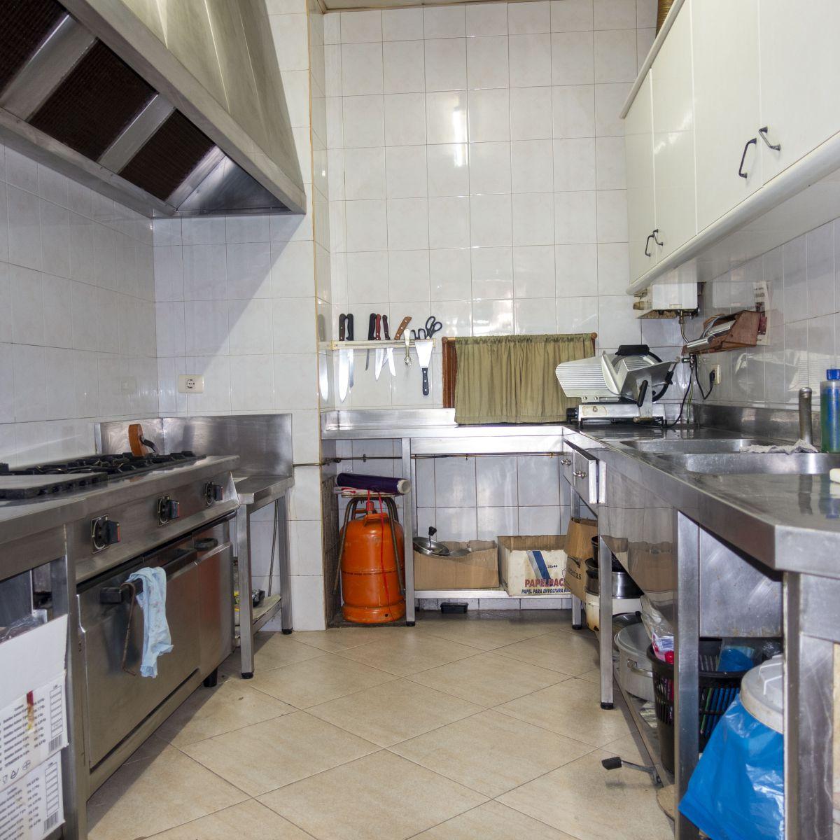 Premise for Sale in Mos