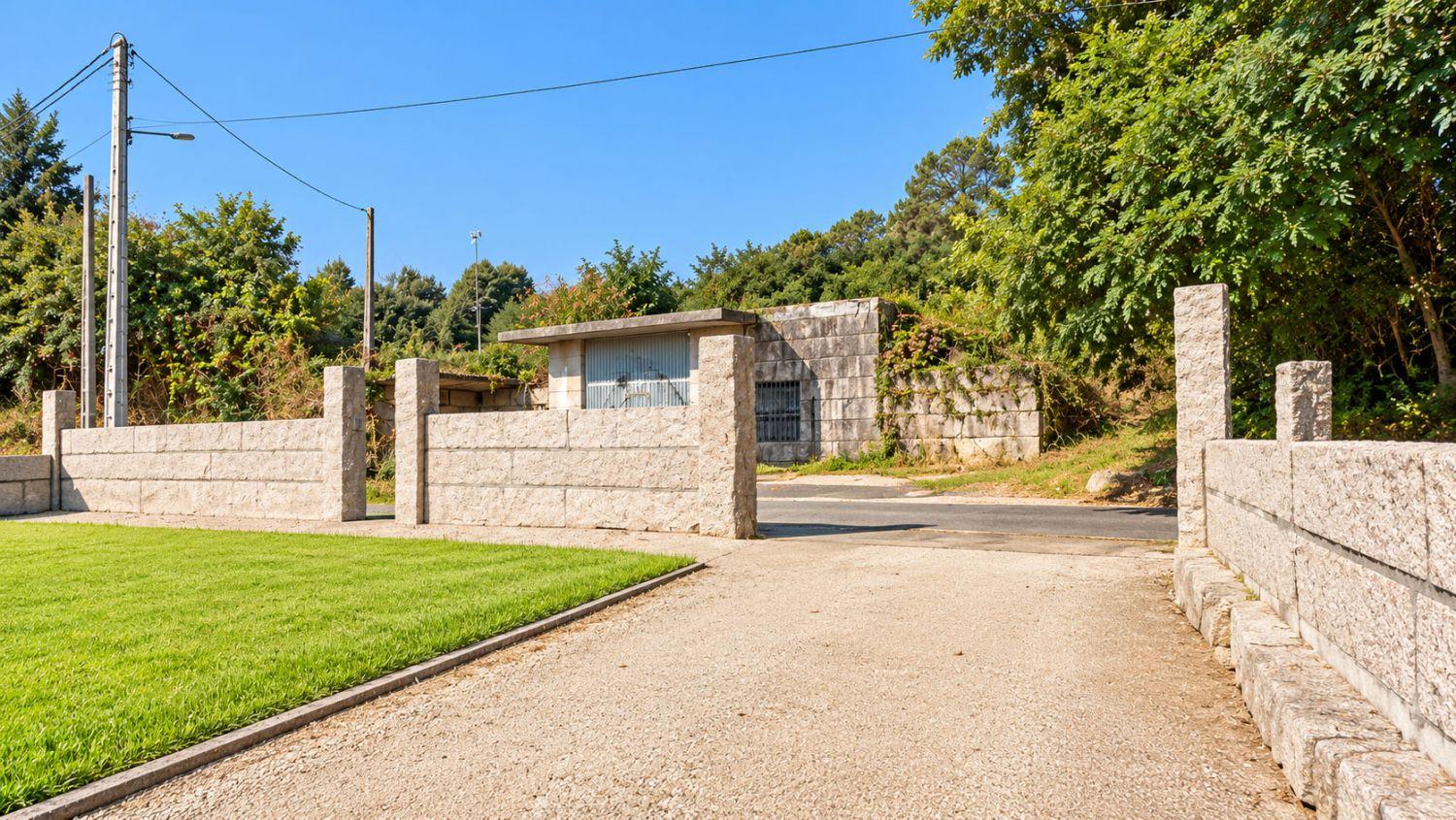 Chalet for Sale in Ponteareas