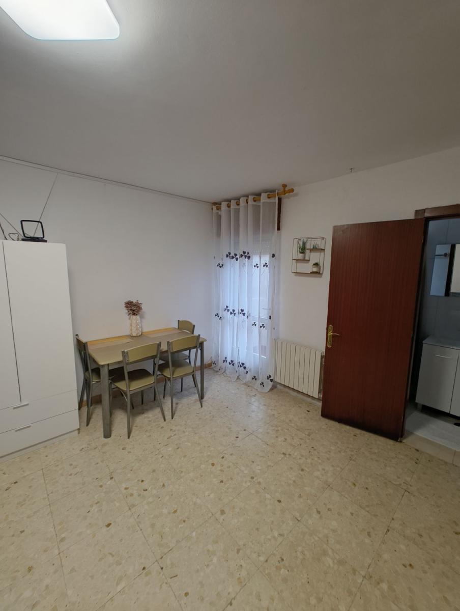 Building for Sale in Marín