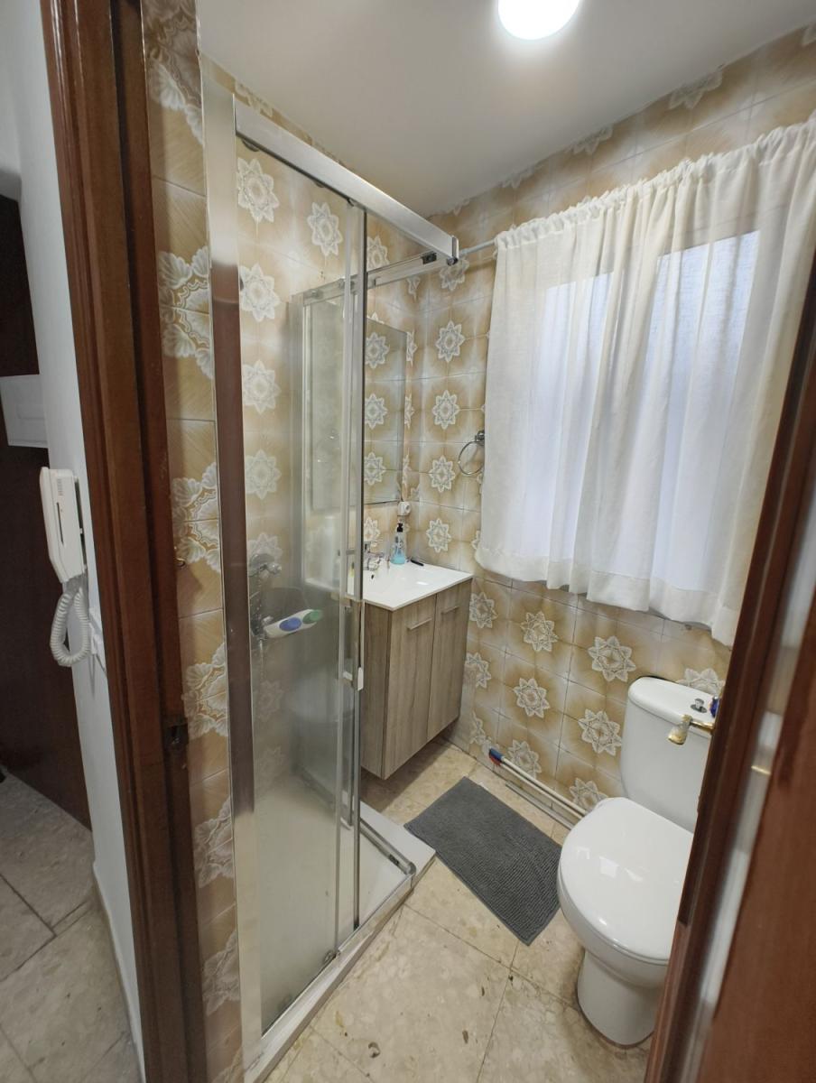 Building for Sale in Marín