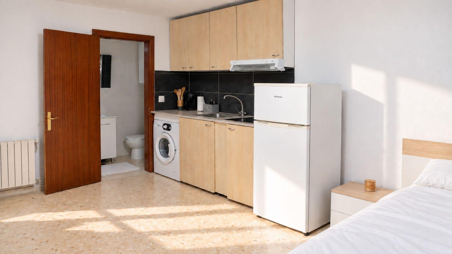 Studio for Sale in Marín