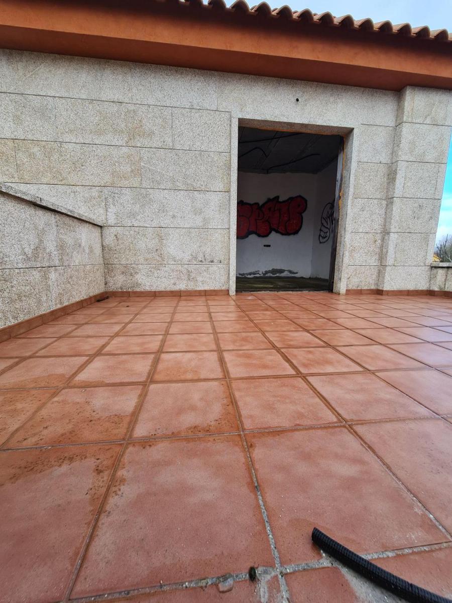 Chalet for Sale in Baiona