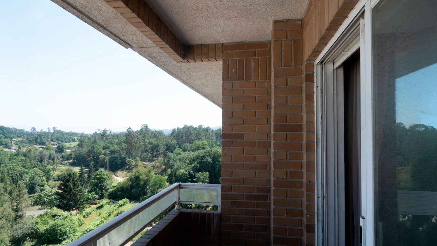 Flat for Sale in Ponteareas