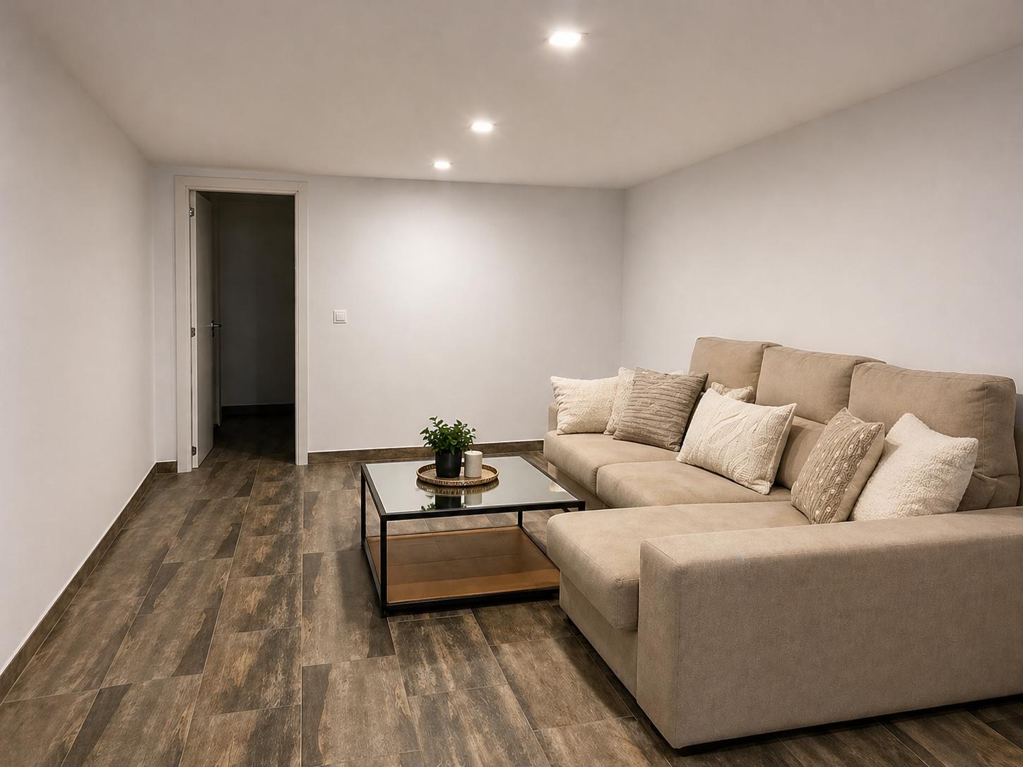 Villa for Rent in Alicante