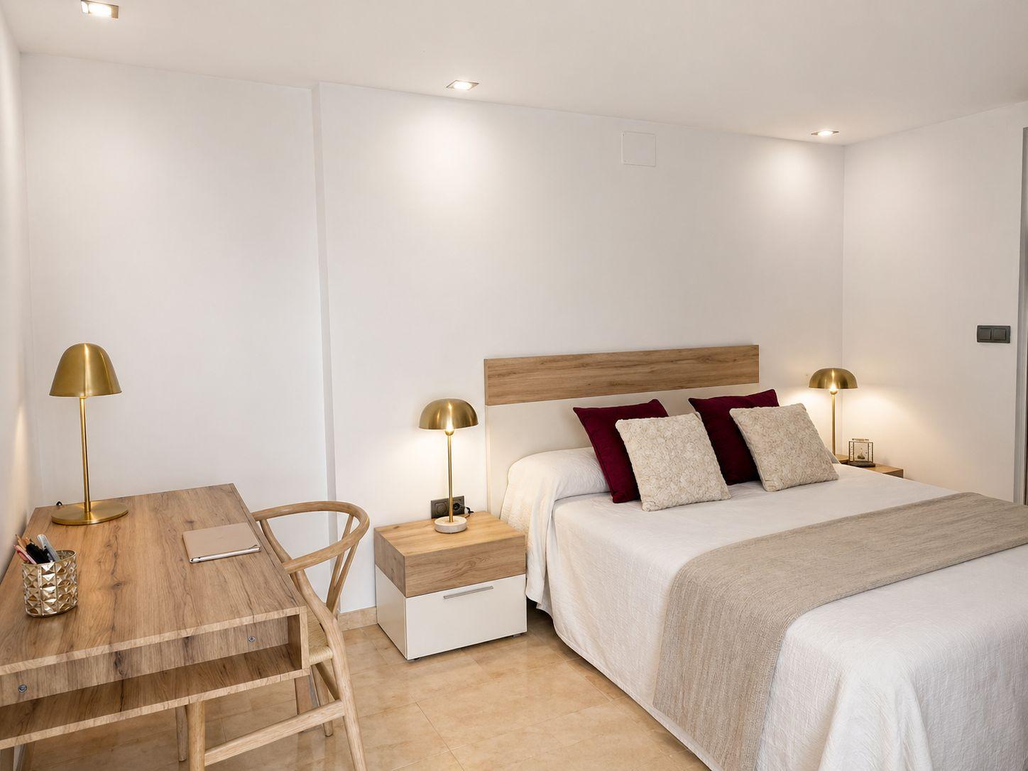 Villa for Rent in Alicante