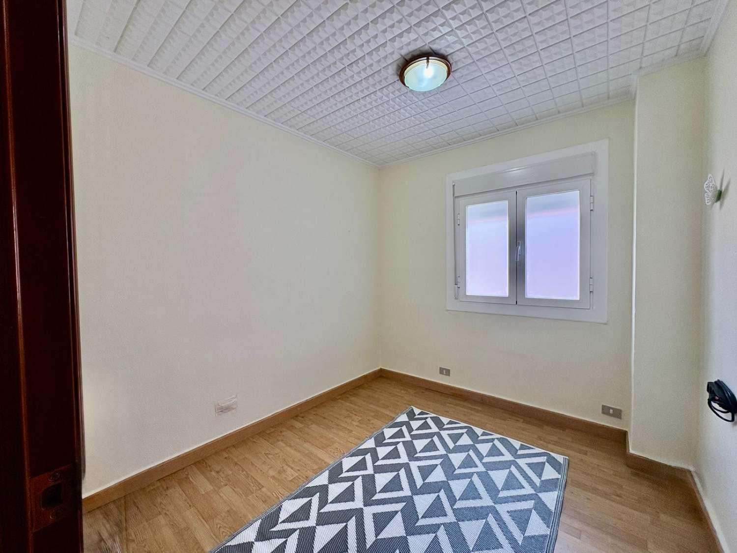Piso en Venta en Alicante