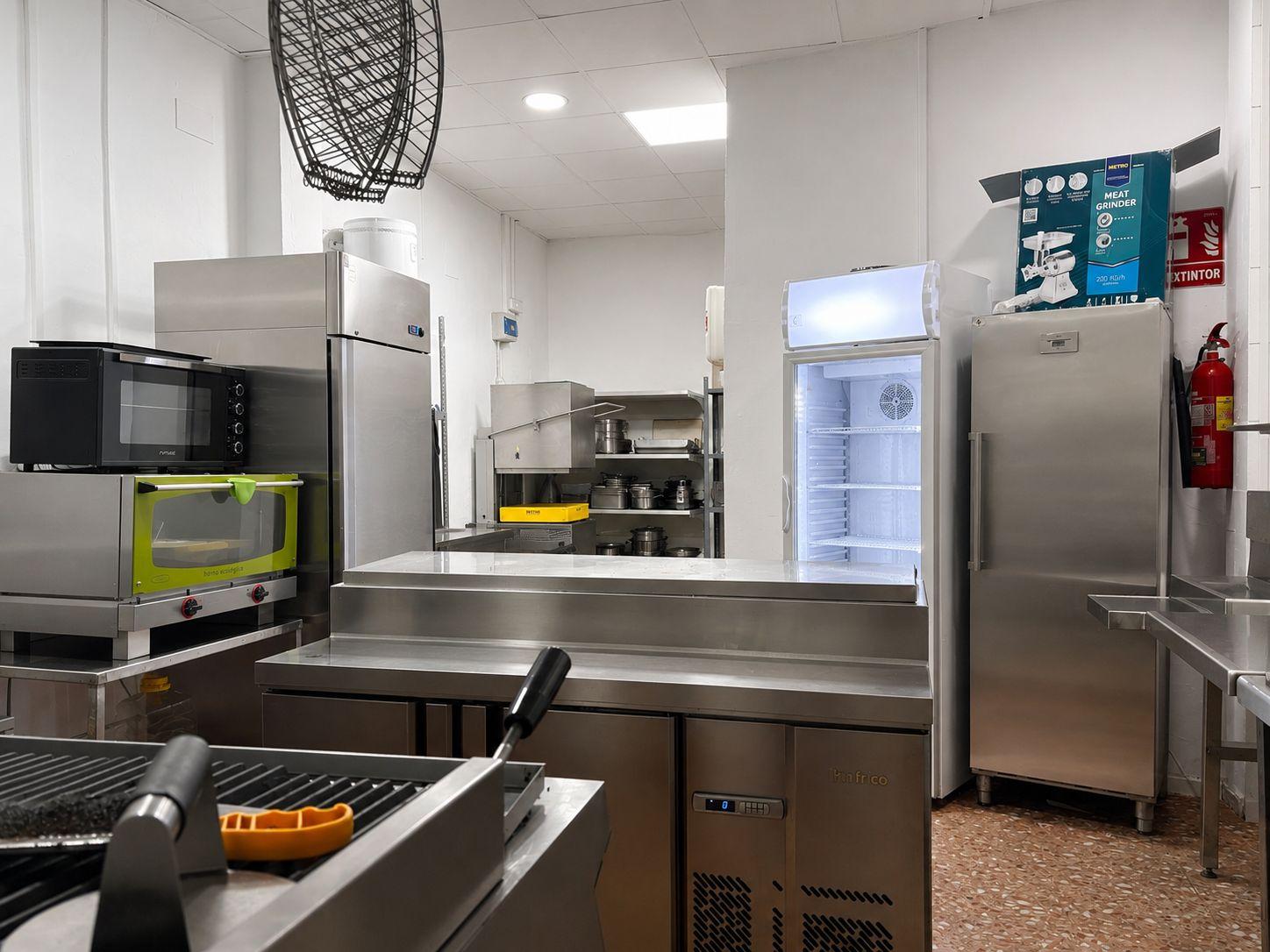 Premise for Sale in Alicante