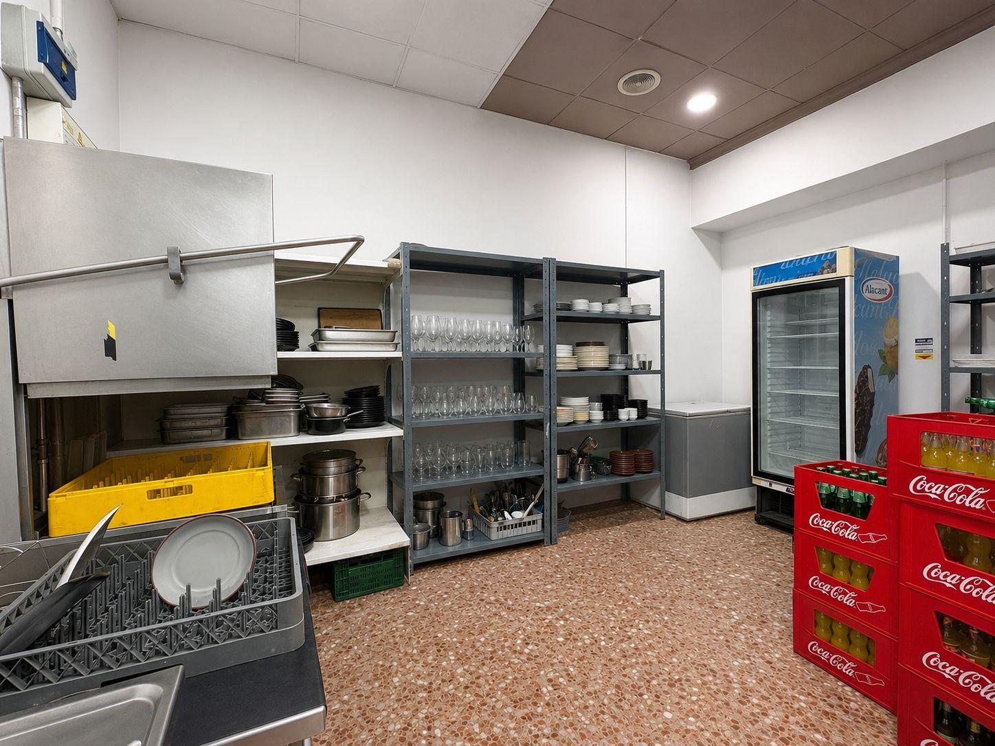 Premise for Sale in Alicante