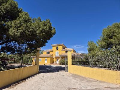 Villa myytävänä Totana - FARE-67421