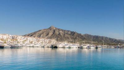 Apartment for sale in Puerto Banús - Puerto Banus