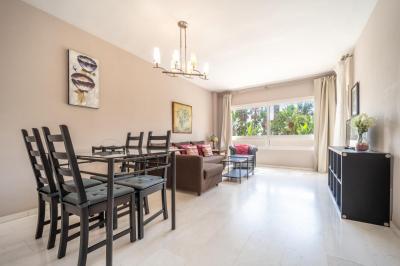 Apartamento en venta en Puerto Banús - PANR-15931 Apartamento en venta en Puerto Banús - PANR-15931