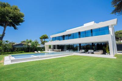 Villa for sale in Los Monteros - PANR-15378 Villa for sale in Los Monteros - PANR-15378