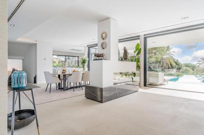 Villa for sale in Marbesa - PANR-15470