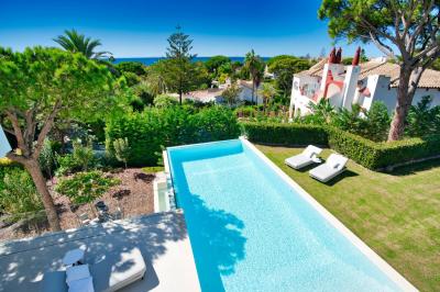 Villa for sale in Marbesa - PANR-15470