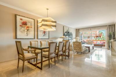 Apartamento en alquiler de vacaciones en Puerto Banús - R112-11265S Apartamento en alquiler de vacaciones en Puerto Banús - R112-11265S