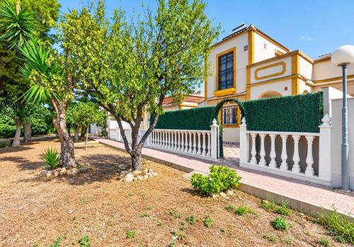 Bungalow à vendre à Jardín del Mar, Torrevieja - SB1104 Bungalow à vendre à Jardín del Mar, Torrevieja - SB1104