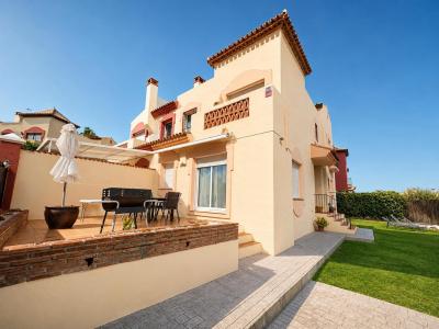 Hus  till salu i Bello Horizonte-Lindasol - 428-05632P
