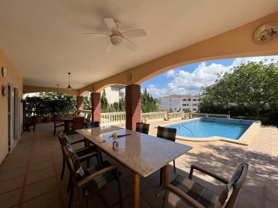 Villa for sale in Santa Ponça - 76410