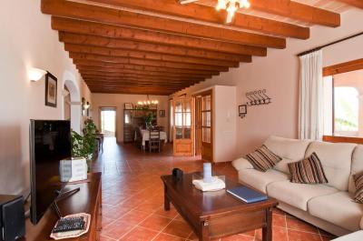 Country property to rent in Santanyí - R23755 Country property to rent in Santanyí - R23755