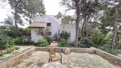 Villa for sale in Costa de la Calma - 80776