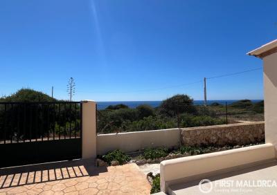 Villa to rent in Cala Llombards - R29841 Villa to rent in Cala Llombards - R29841