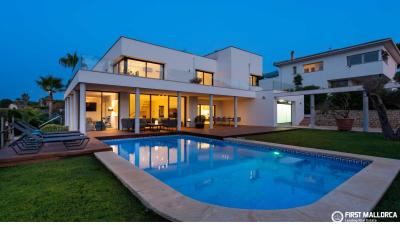 Villa for sale in Santa Ponça - 84013