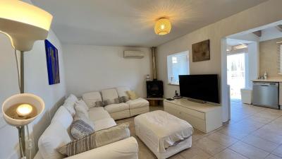 Villa to rent in Cala Llombards - R23782 Villa to rent in Cala Llombards - R23782