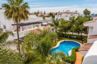 Duplex myytävänä Linda Vista-Nueva Alcántara-Cortijo Blanco - 361-13101P Duplex myytävänä Linda Vista-Nueva Alcántara-Cortijo Blanco - 361-13101P