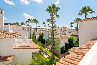 Дуплекс на продажу в Nueva Andalucía - 361-13807P Дуплекс на продажу в Nueva Andalucía - 361-13807P